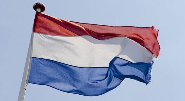 Hollanda’da bıçaklı saldırı: 3 yaralı