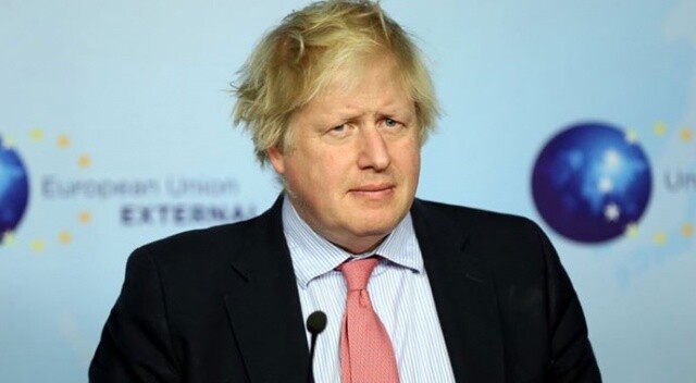 İngiltere Başbakanı Johnson&#039;a çiftçilerden sert tepki