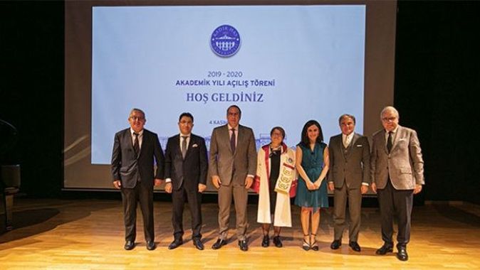 Kadir Has Üniversitesi akademik yılını bilim insanı Canan Dağdeviren ile açtı