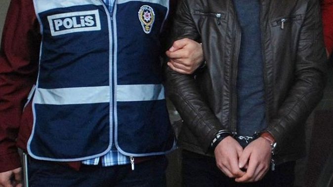 Şanlıurfa merkezli FETÖ operasyonu kapsamında yakalanan 8 zanlı tutuklandı