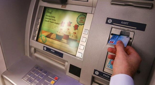 Yeni kimlikle ATM&#039;lerden para çekilebilecek