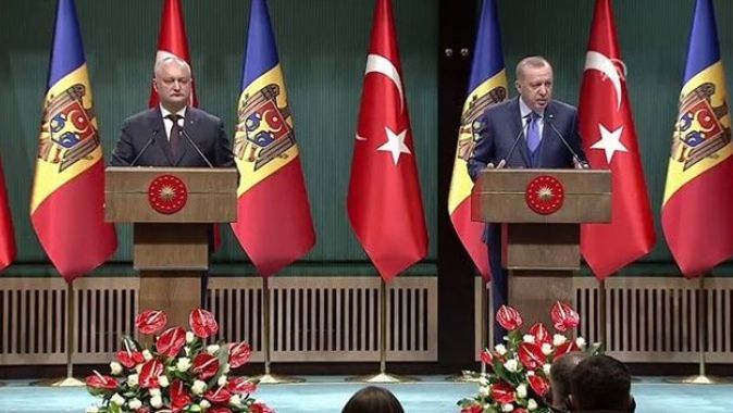 Cumhurbaşkanı Erdoğan: Moldova&#039;daki FETÖ okullarının Türkiye Maarif Vakfı&#039;na devredilmesini bekliyoruz