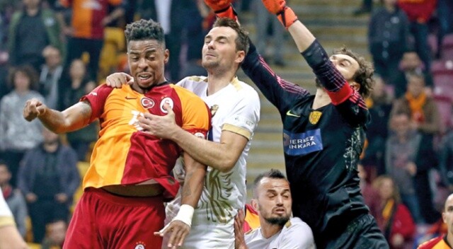 Galatasaray&#039;da maç sonrası kaptanlar konuştu