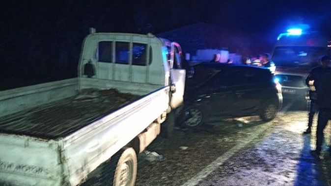 Giresun’da iki araç kafa kafaya çarpıştı: 5 yaralı