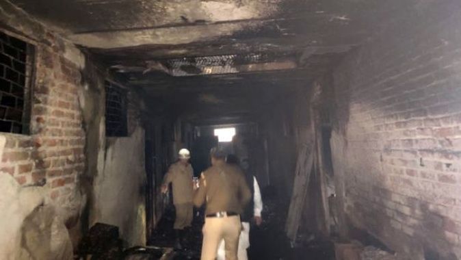Hindistan’da fabrika yangını: 43 ölü