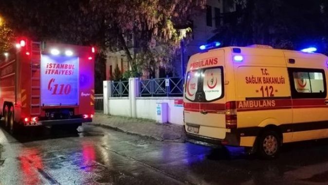 İstanbul’da 8 katlı apartmanda korkutan yangın