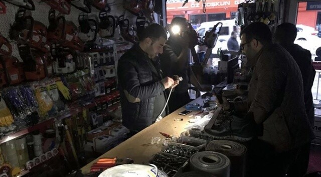 Kahramanmaraş&#039;ın Göksun ilçesine kar yağışı nedeniyle 24 saattir elektrik verilemiyor