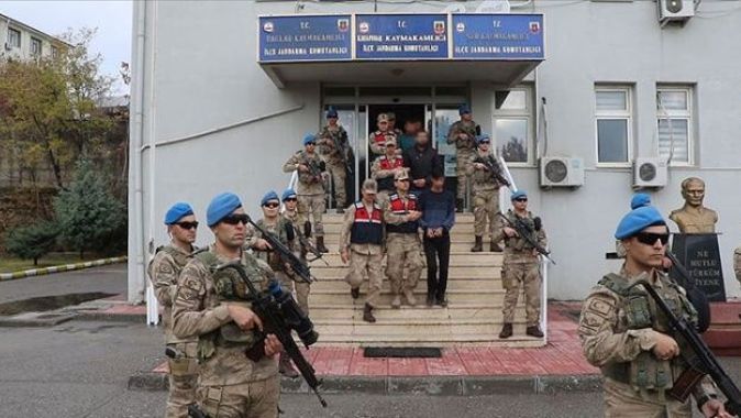 PKK&#039;ya finans desteği sunan 17 şüpheli yakalandı