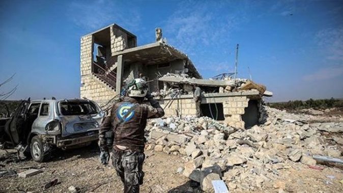 Rus uçakları İdlib&#039;e saldırdı: 11 ölü