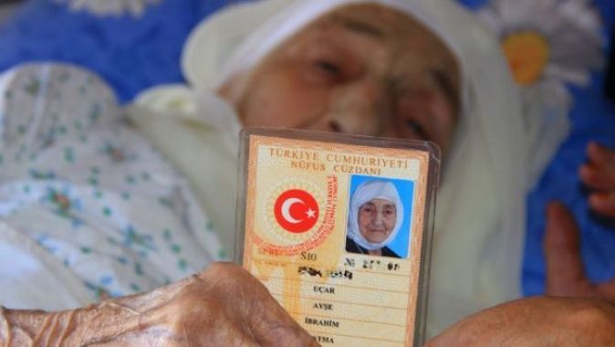 Türkiye&#039;nin en yaşlı insanıydı! Hayatını kaybetti