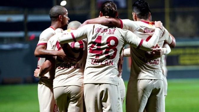 Galatasaray farklı kazandı (Tuzlaspor 0-4 Galatasaray)