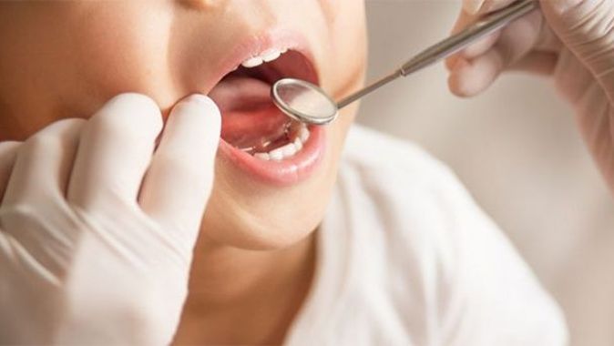 &#039;Biberon çürüğü çocukların diş sağlığını olumsuz etkiliyor&#039;