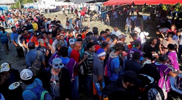 ABD’ye gitmek isteyen göçmenler Meksika sınırında bekliyor