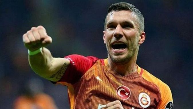 Antalyaspor, Lukas Podolski ile görüşüyor