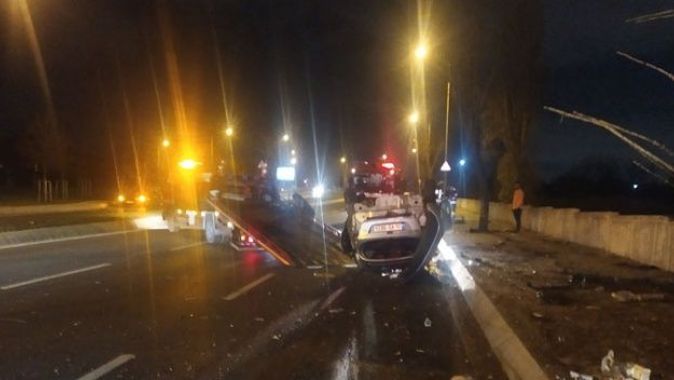 Bakırköy&#039;de korkunç kaza! Ortalık savaş alanına döndü