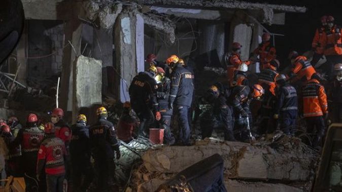 Elazığ&#039;daki depremde 39 kişi hayatını kaybetti, 1607 kişi yaralandı