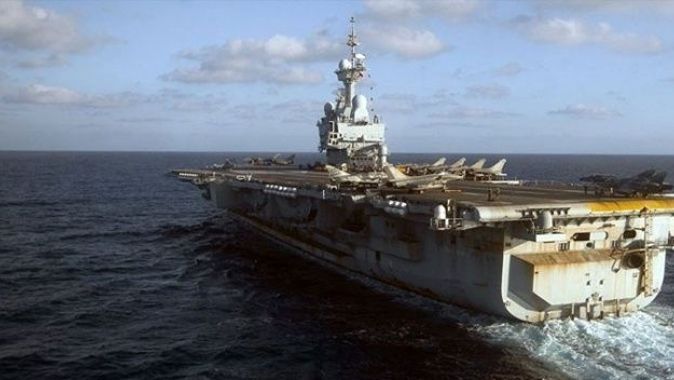 Fransa, Orta Doğu&#039;ya uçak gemisi gönderecek