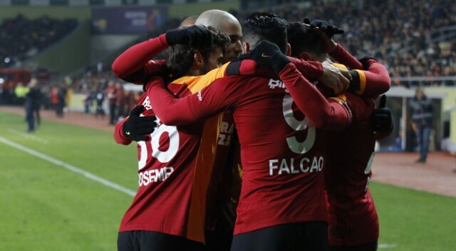 Galatasaray, Konyaspor&#039;u 3-0 ile geçti