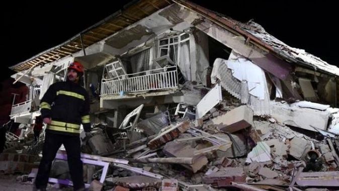 Gaziantep&#039;te depremde 1 kişi yaralandı