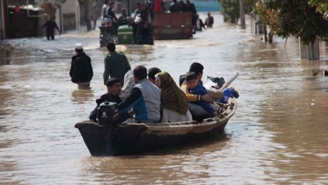 İran&#039;da sel felaketi: 1 ölü, 8 yaralı