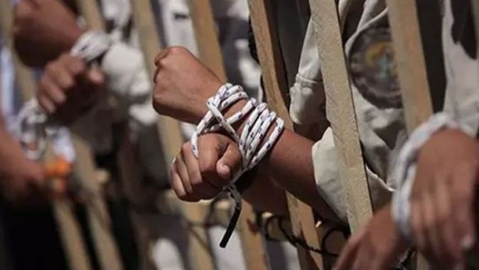 İsrail 17 yıl hapiste kalan Filistinli tutukluyu serbest bıraktı