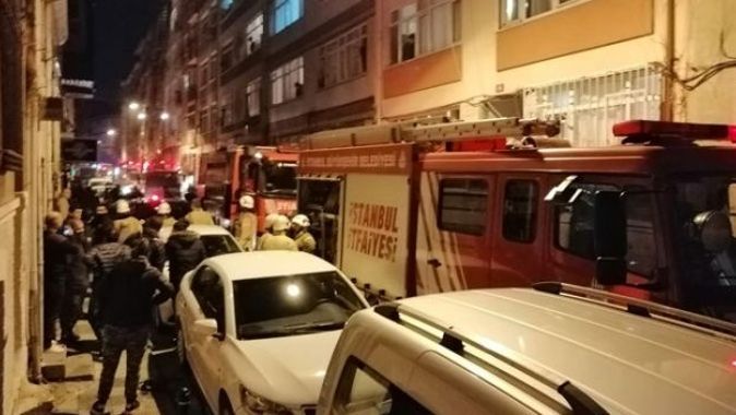 Kadıköy&#039;de şüpheli ölüm! Polis harekete geçti