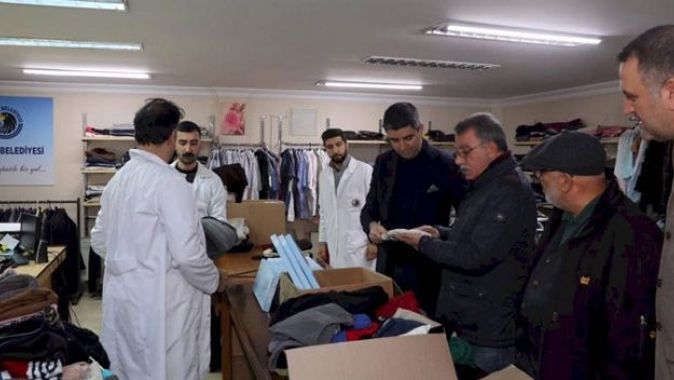 Kartal Belediyesi&#039;nden Elazığ ve Malatya&#039;ya yardım eli
