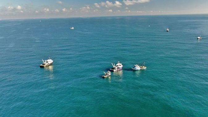 Kayıp 2 balıkçıya ulaşmak için çalışmalar devam ediyor