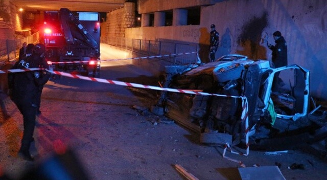 Takla atan otomobil istinat duvarına çarptı: 2 ölü