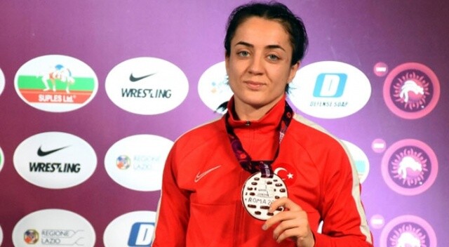 Avrupa Güreş Şampiyonası&#039;nda Bedia Gün bronz madalya kazandı