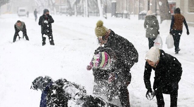 Eğitime kar engeli! İşte 11 Şubat okulların tatil edildiği tüm iller
