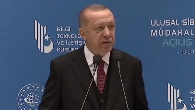 Cumhurbaşkanı Erdoğan: 2022&#039;de uzaya göndermeyi planlıyoruz