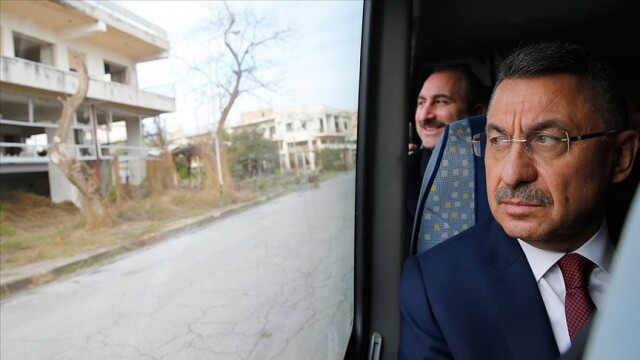 Cumhurbaşkanı Yardımcısı Fuat Oktay, kapalı Maraş&#039;ı ziyaret etti