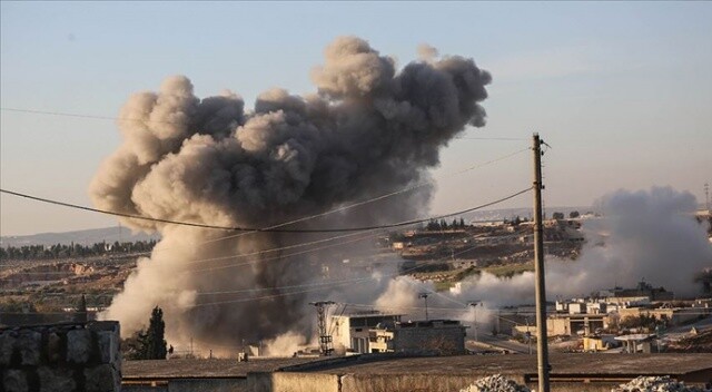 Esad rejimi ve Rusya&#039;dan İdlib&#039;deki sivil yerleşimlere hava saldırısı: 13 ölü