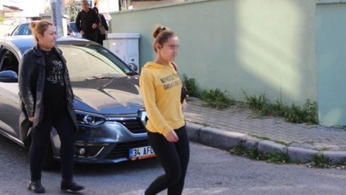 İzmir’de bulunan kayıp kızlar ailelerine kavuştu
