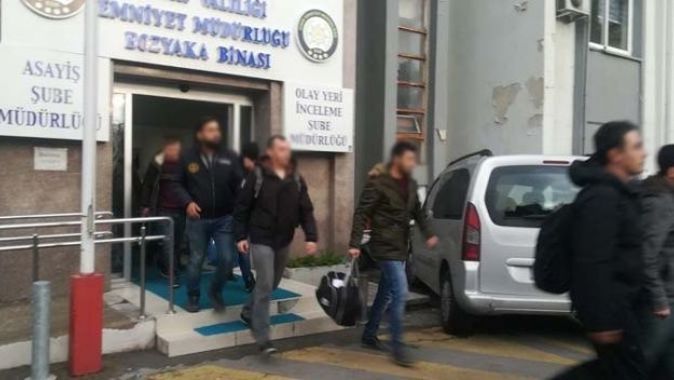 İzmir’deki büyük FETÖ operasyonunda 99 kişi adliyede