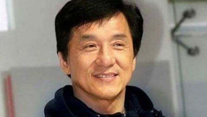 Jackie Chan’den korona virüsüne panzehir bulanlara büyük ödül