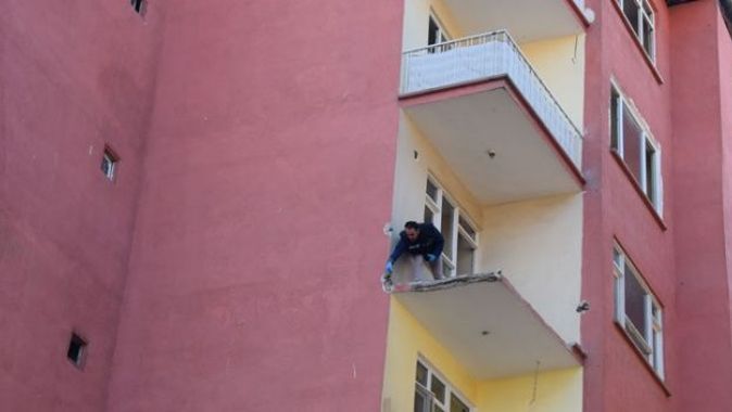 Malatya&#039;da 4&#039;üncü kattan düşen hurdacı hayatını kaybetti