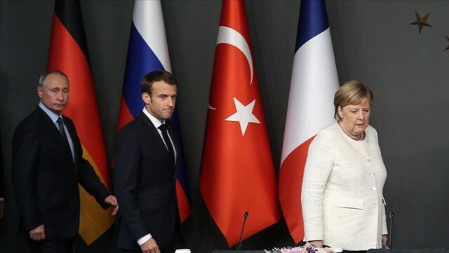 Merkel ve Macron&#039;dan Putin&#039;e, İdlib&#039;de çatışmaların son bulması çağrısı