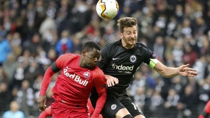 Salzburg - Eintracht Frankfurt maçına fırtına engeli