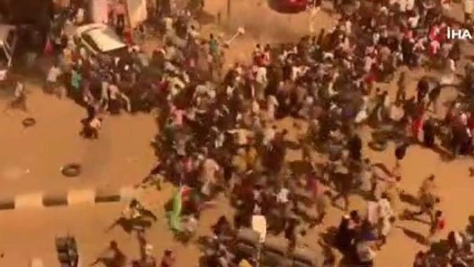 Sudan’daki protestolarda 17 kişi yaralandı