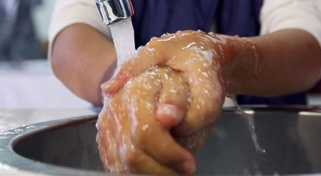&#039;Eldiven taktım&#039; deyip elleri yıkamamak hastalığa davetiye çıkarıyor