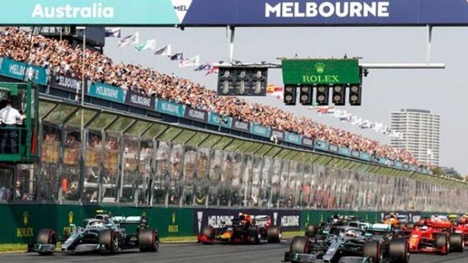 Avustralya’da koronavirüs endişesiyle Formula 1 yarışı iptal edildi