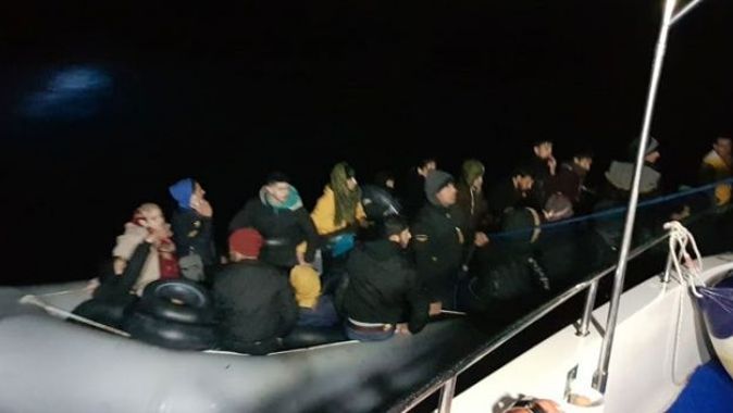 Aydın açıklarında 55 düzensiz göçmen kurtarıldı