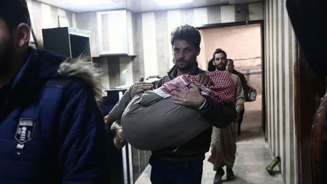 Esad rejimi ve Rusya&#039;dan İdlib&#039;deki sivil yerleşimlere saldırı: 12 ölü