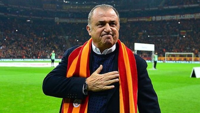 Galatasaray taraftarından Fatih Terim’e mesaj: Koy elini kalbine, evlatların seninle