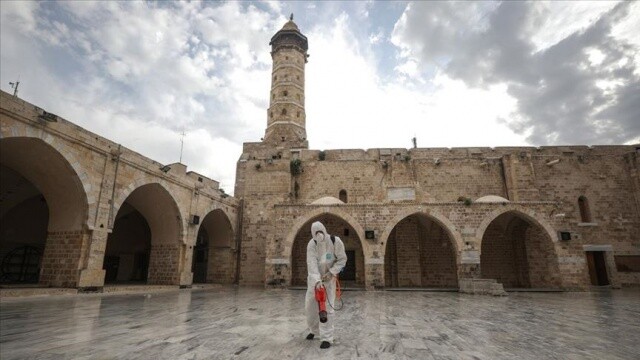 Gazze&#039;de koronavirüs nedeniyle camiler 2 hafta kapalı kalacak