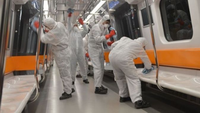 İstanbul&#039;da koronavirüs önlemi! Metro vagonları nano teknoloji ile temizleniyor