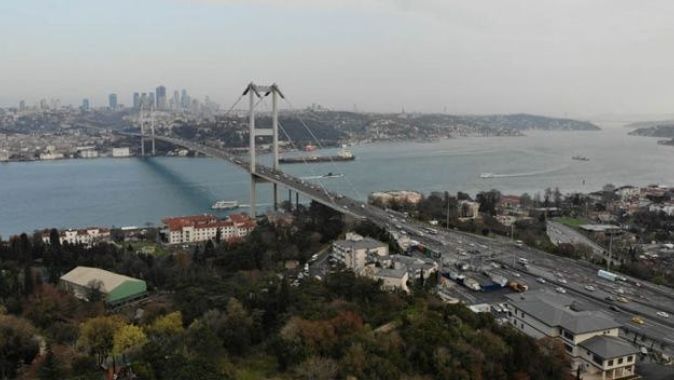 İstanbul trafiğine koronavirüs etkisi; 15 Temmuz Şehitler köprüsü boş kaldı