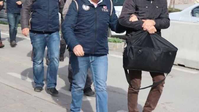 İzmir merkezli 5 ilde FETÖ operasyonu: Çok sayıda gözaltı kararı